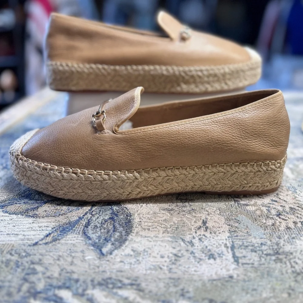 Steven by Steven Madden Ellaine Leather Tan Espadrille/Loafers Gold Accent NWOB